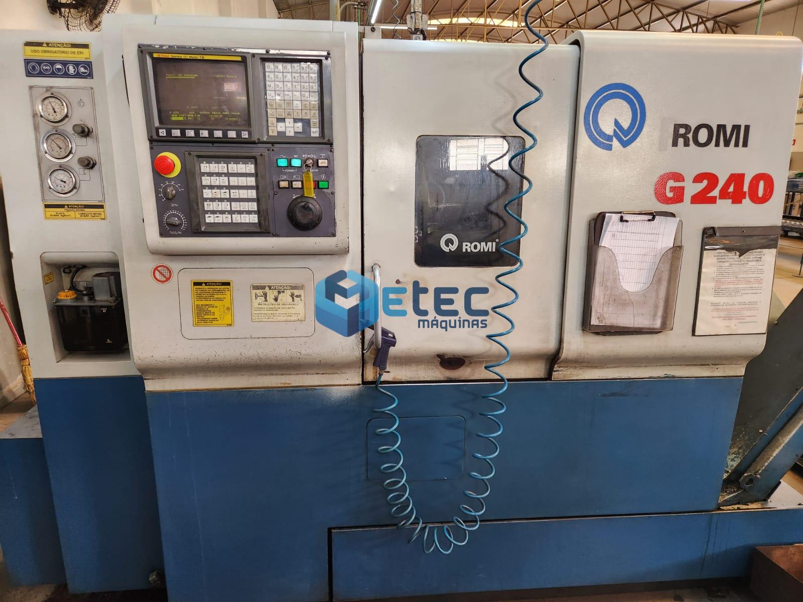 Centro de Torneamento ROMI G240