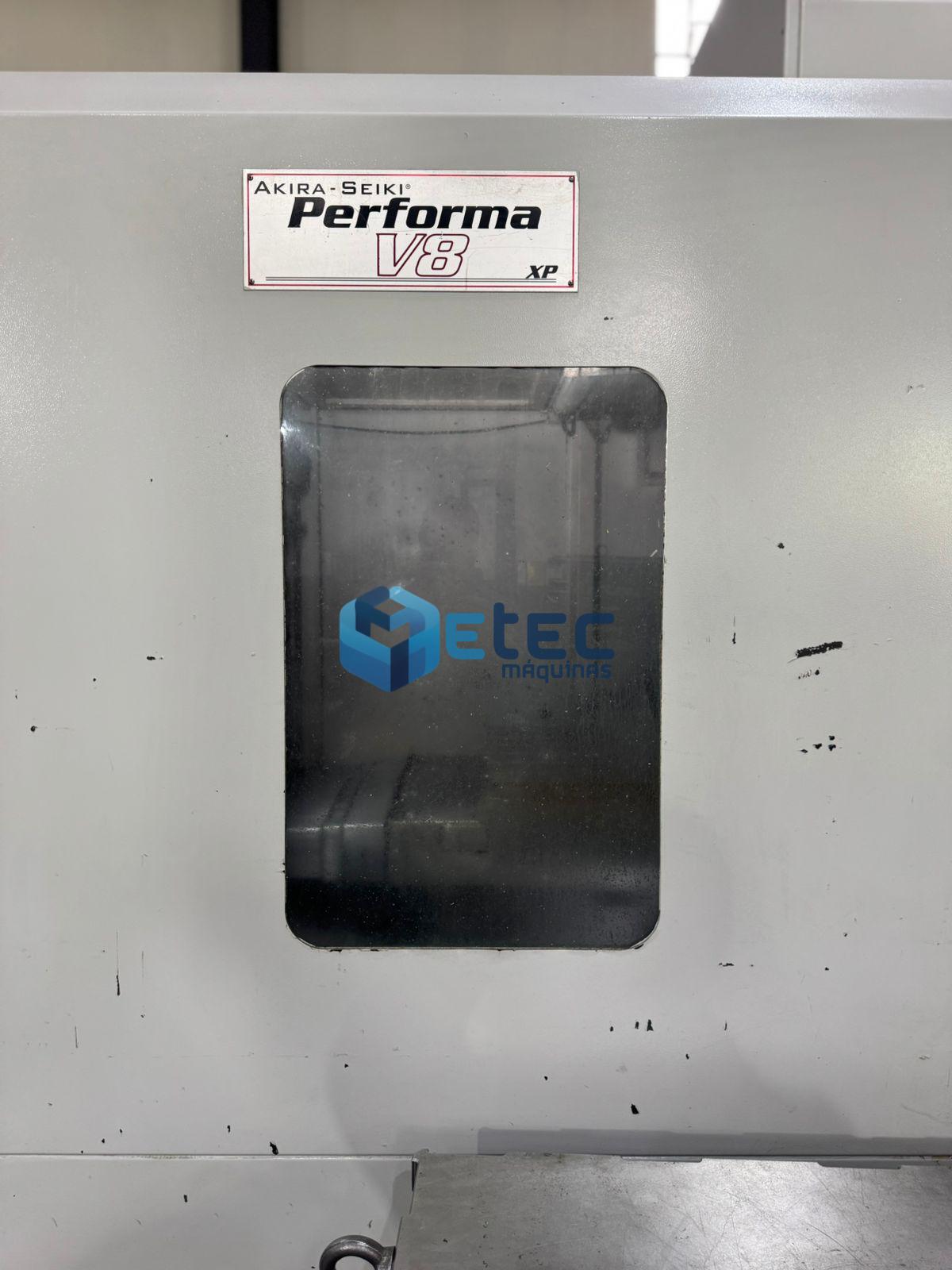 Centro de Usinagem Akira Seiki V8XP