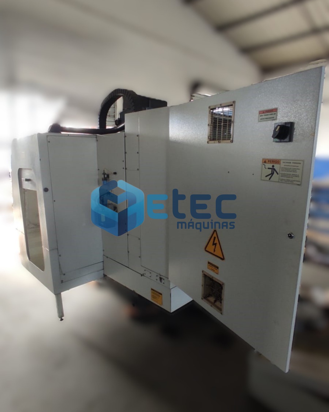 Centro de Usinagem CNC Romi Discovery 560
