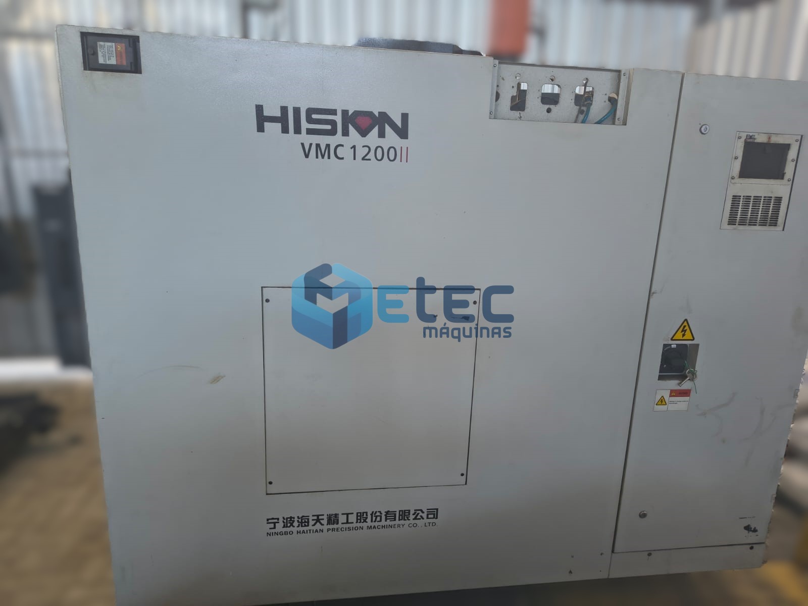 Centro de Usinagem Hision VMC1200