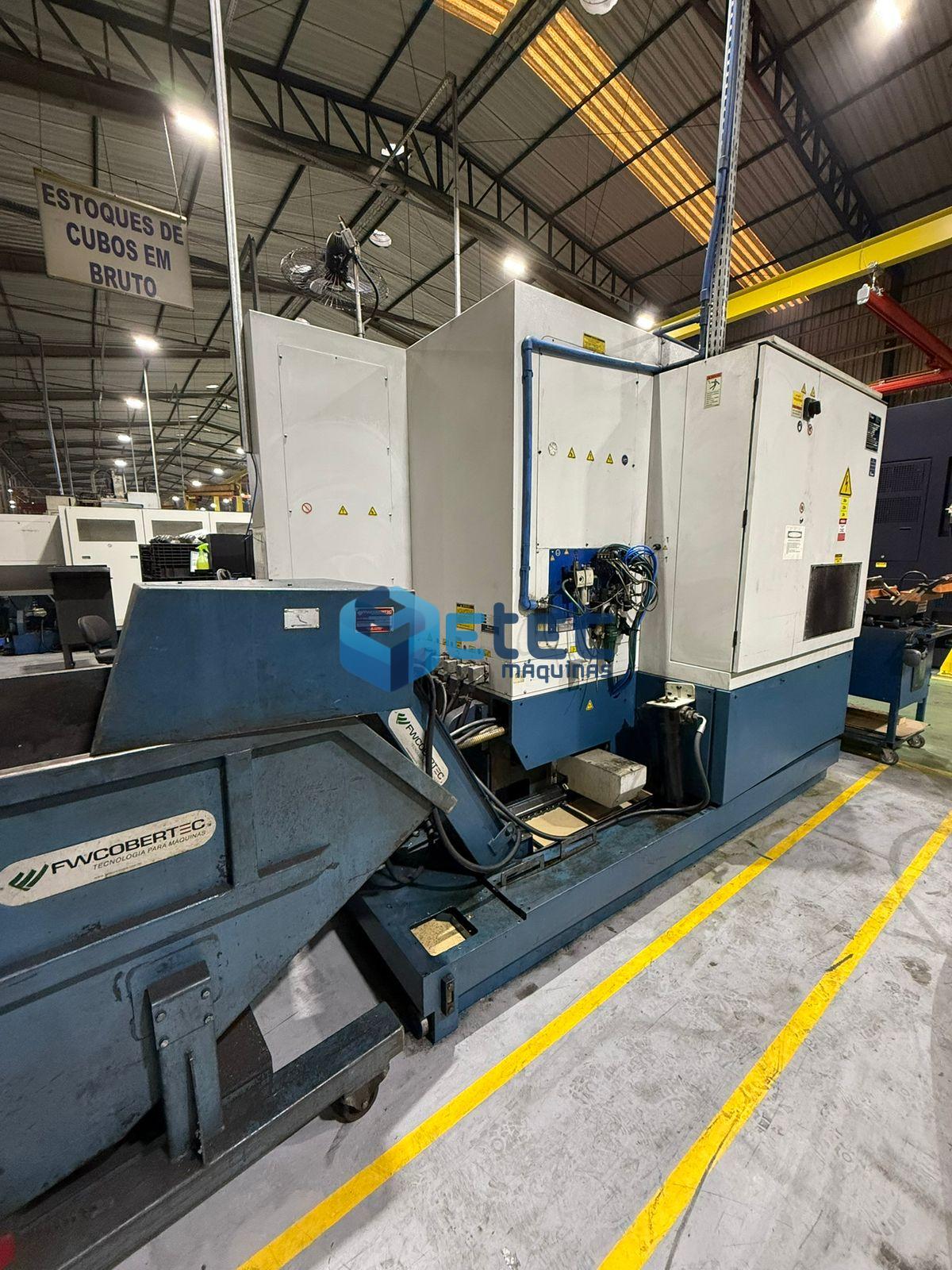 Centro de Usinagem Horizontal Duplo Pallet ROMI PH400