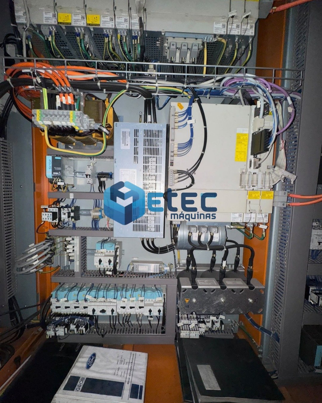 Centro de Usinagem Horizontal GROB G300