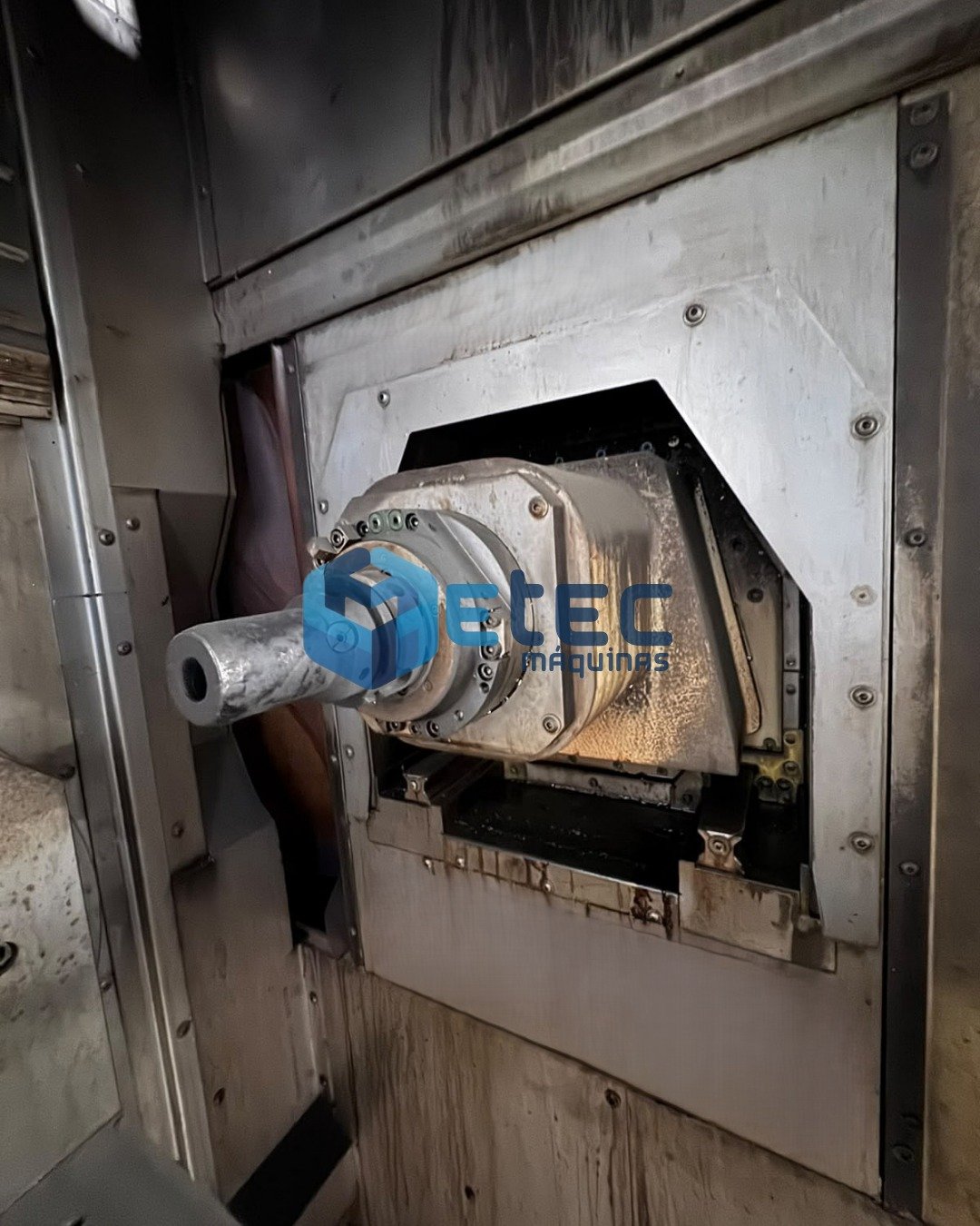 Centro de Usinagem Horizontal GROB G300