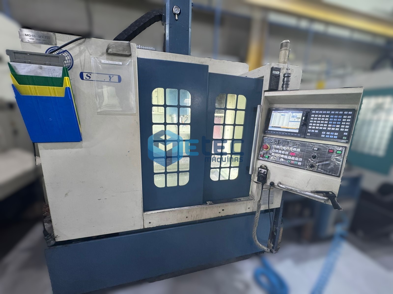 Centro de Usinagem SFY-HSC750