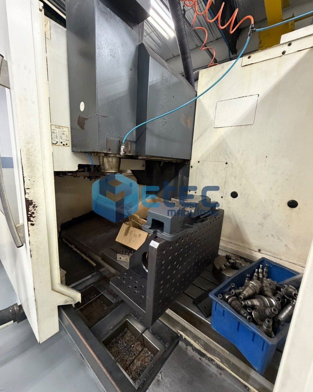 Centro de Usinagem Vertical DMG 1035V Ecoline