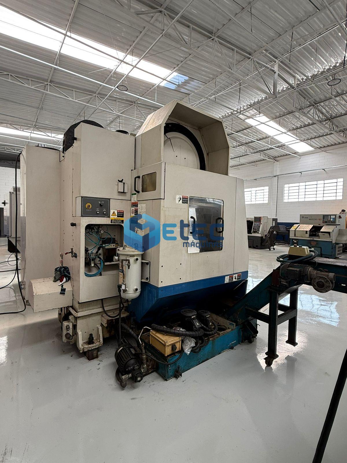 Centro de Usinagem Vertical Doosan Daewoo DMV 3016L