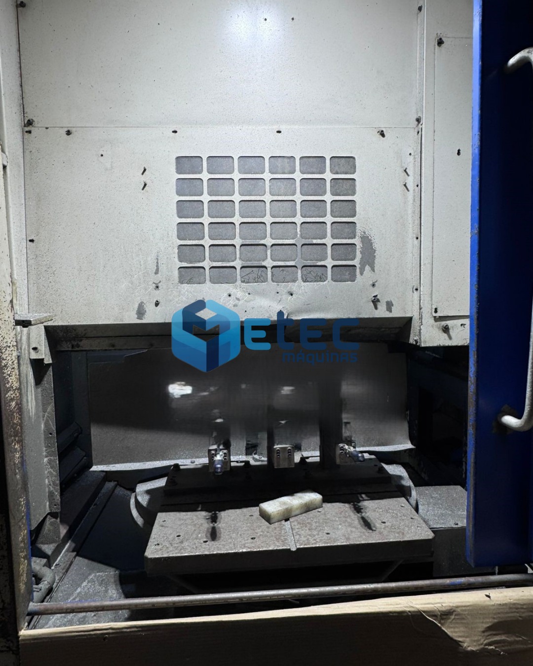 Centro de Usinagem Vertical Duplo Pallet Brother TC-32BN QT