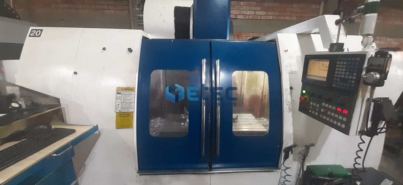 Centro de Usinagem Vertical Extron M4C 11