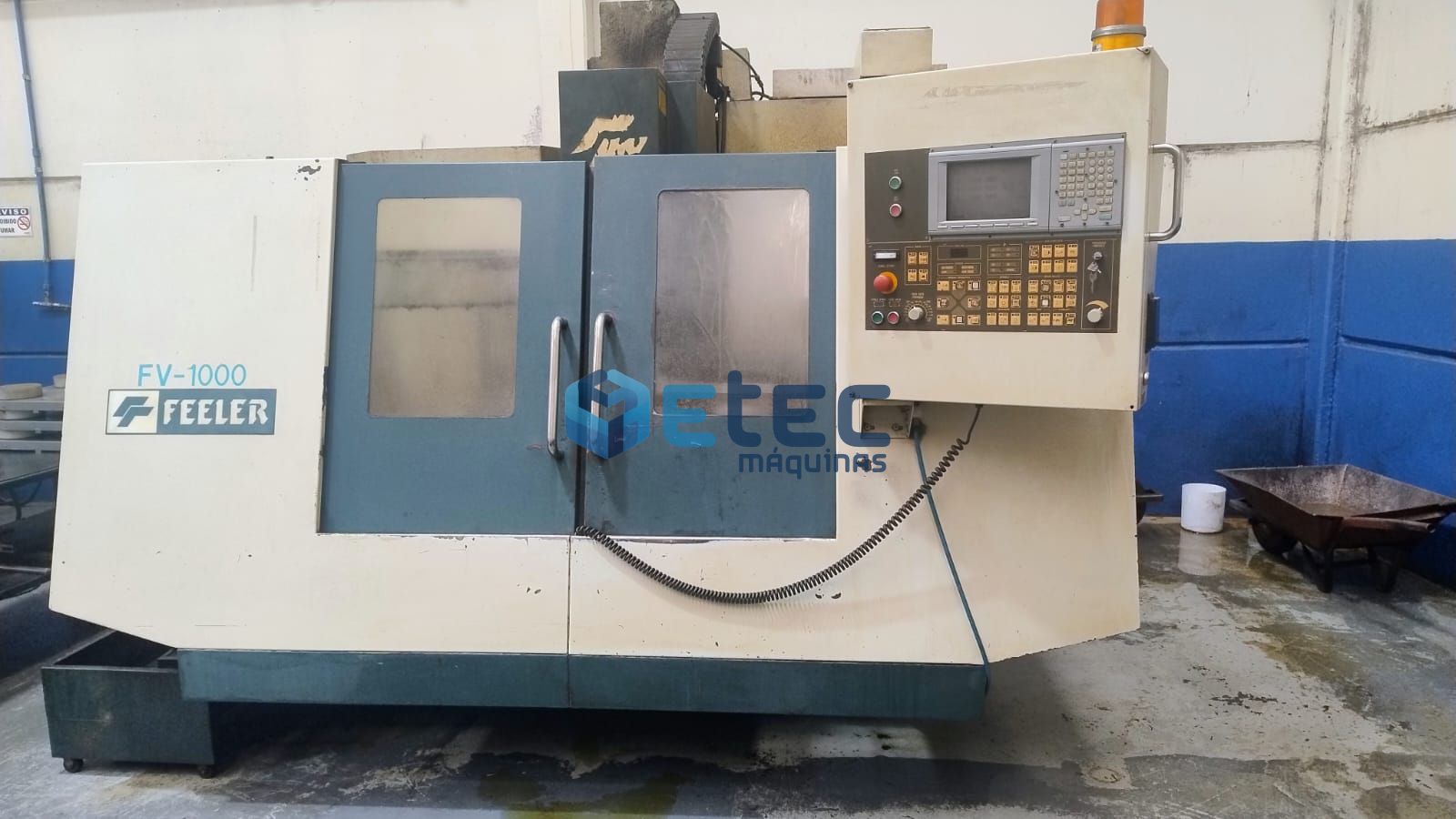 Centro de Usinagem Vertical Feeler FV1000