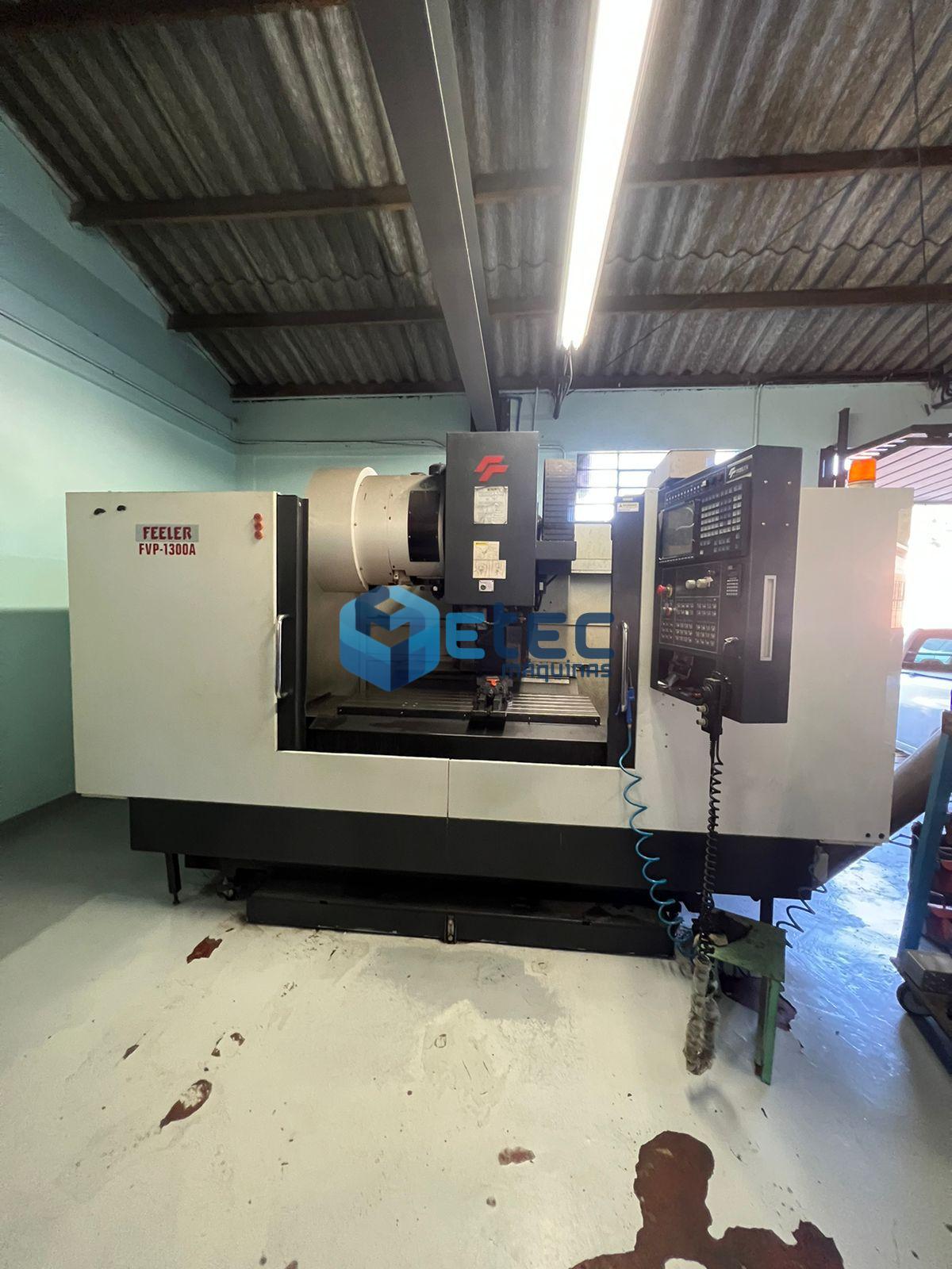 Centro de Usinagem Feeler FVP1300A