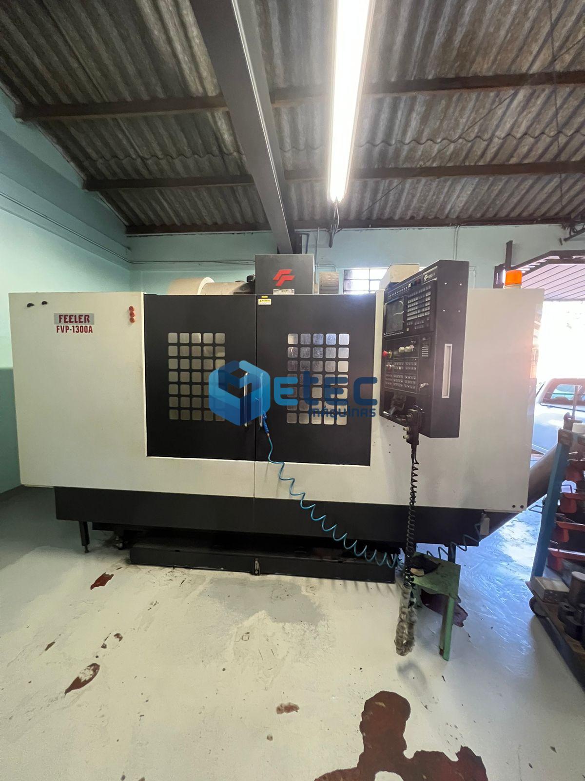 Centro de Usinagem Feeler FVP1300A