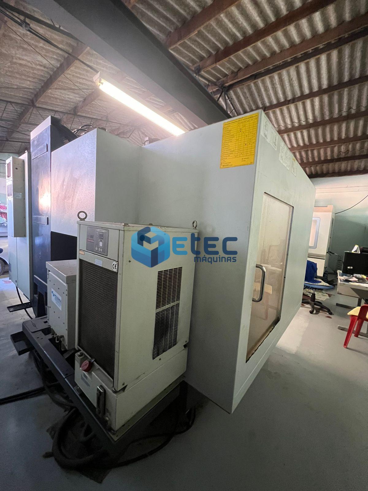 Centro de Usinagem Feeler FVP1300A