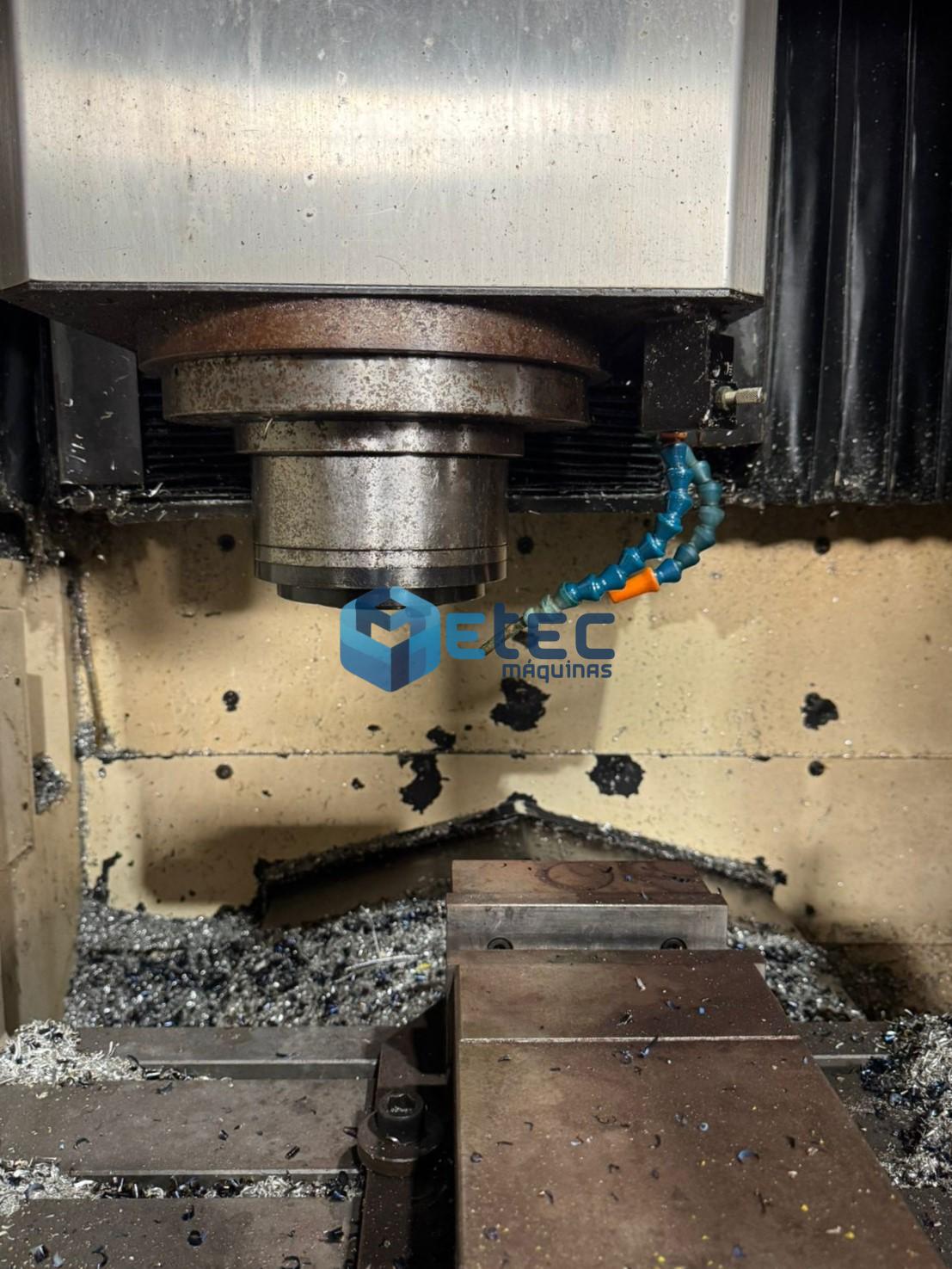 Centro de Usinagem Vertical Gentiger GT66V