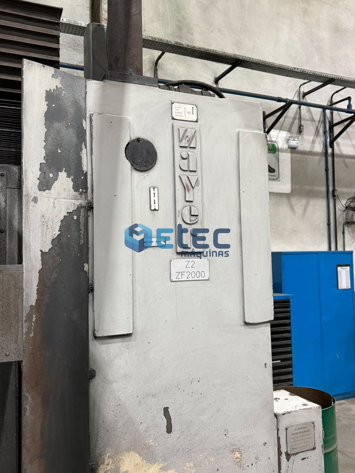 Centro de Usinagem Vertical  High Speed Micron VCP 800