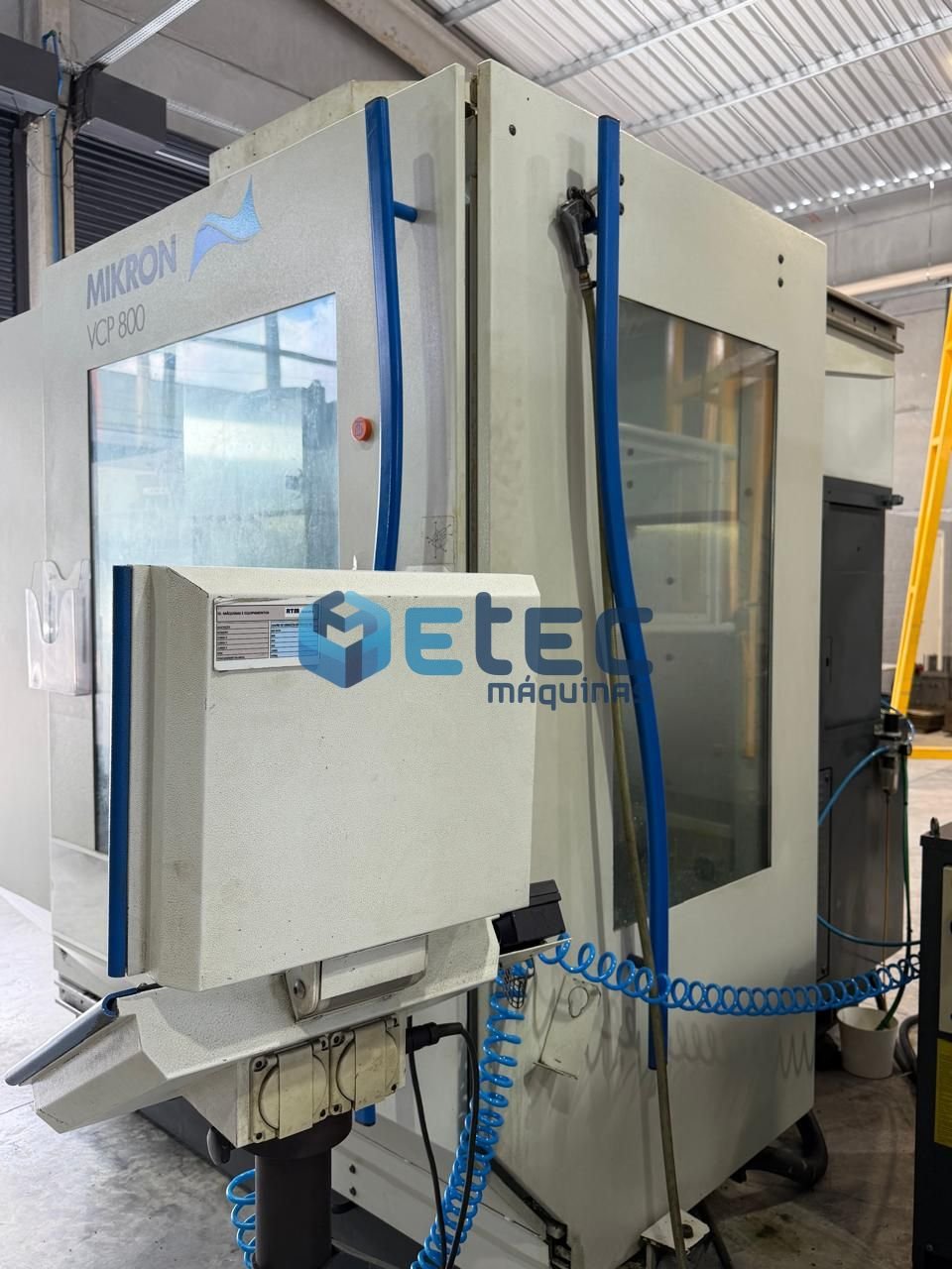 Centro de Usinagem Vertical  High Speed Micron VCP 800