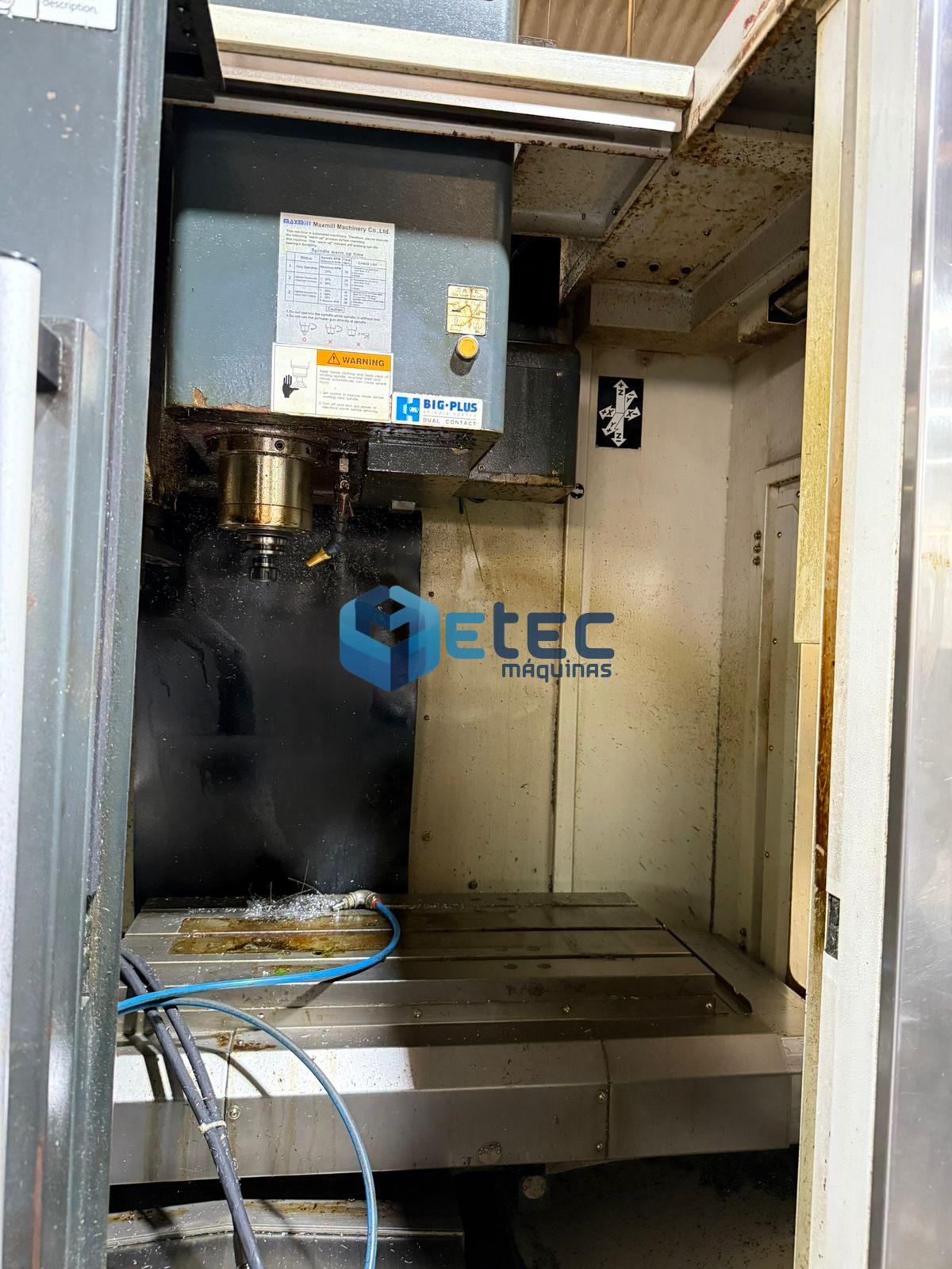 Centro de Usinagem Vertical Maxmill QMC-600