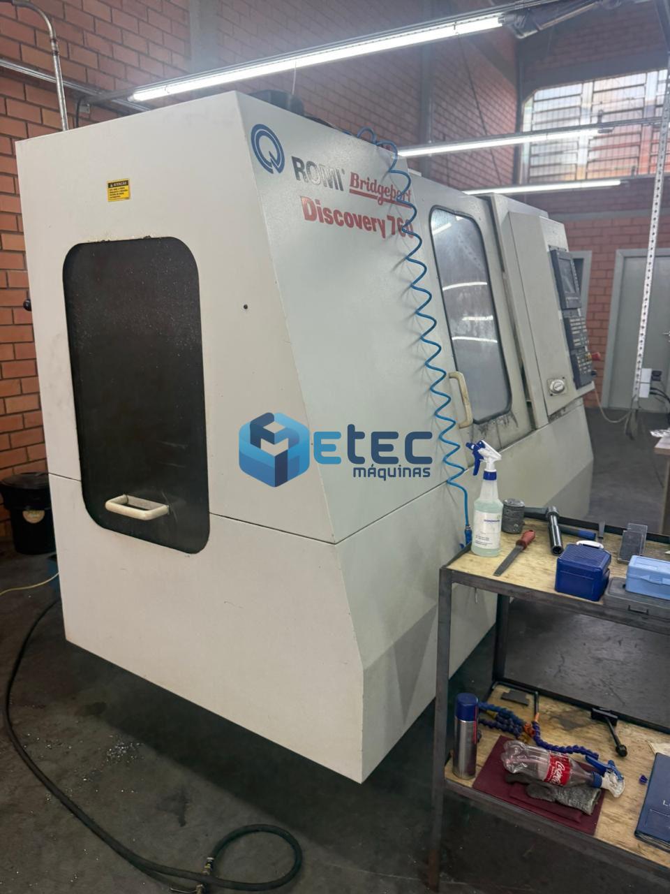 Centro de Usinagem Vertical Romi Discovery 760