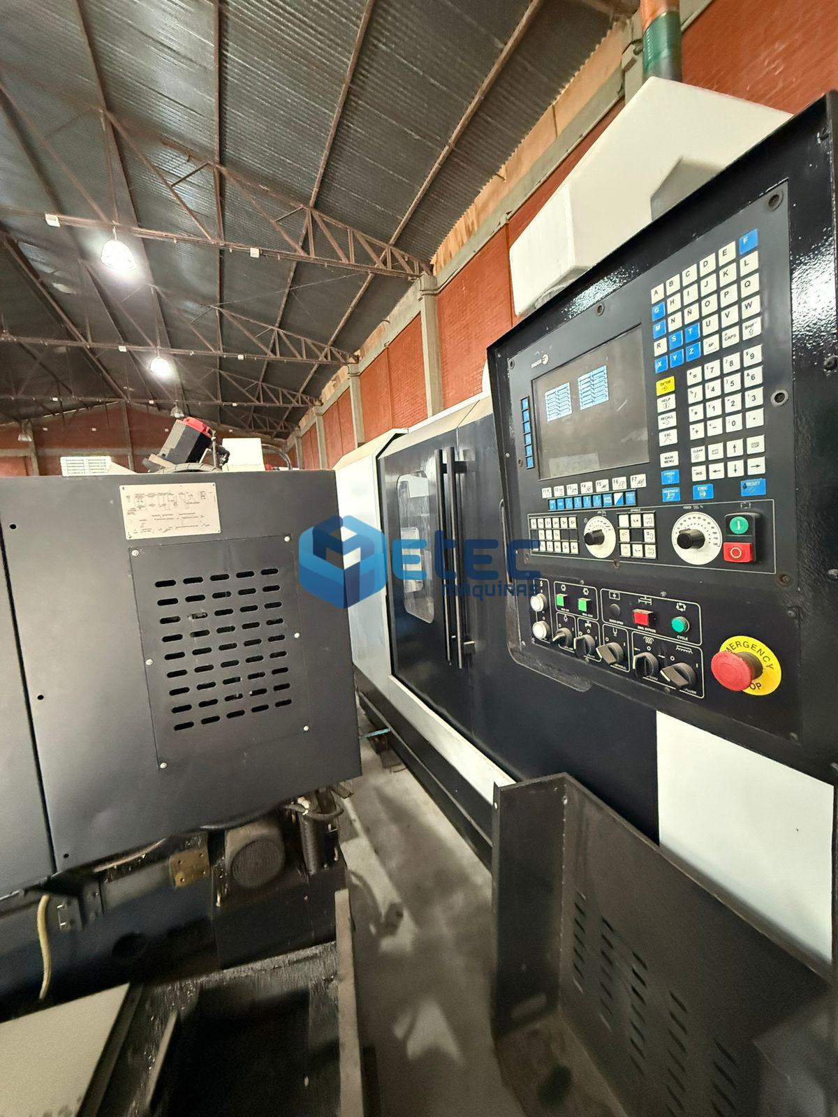 Centro de Usinagem Vertical Travis M1500