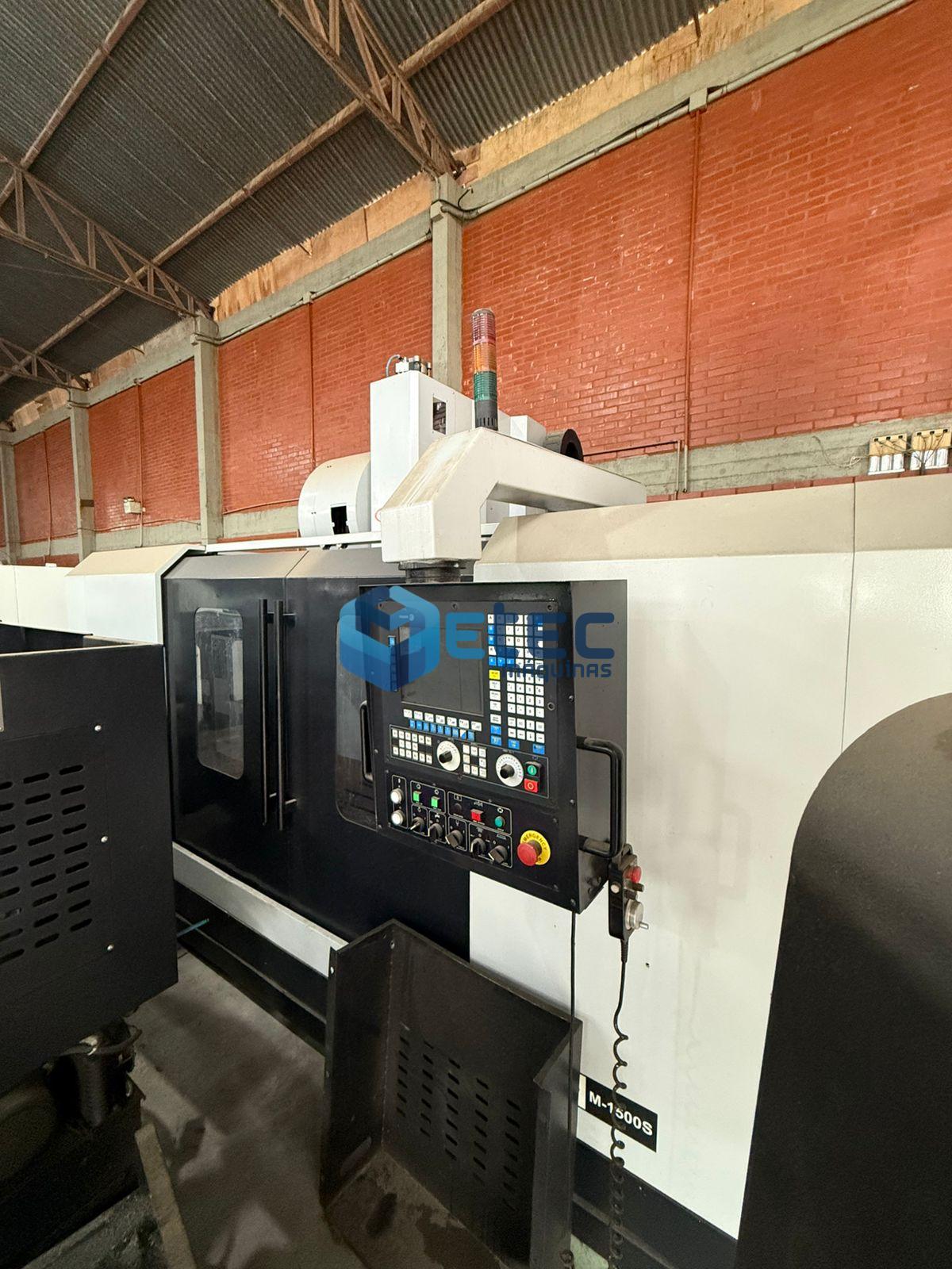 Centro de Usinagem Vertical Travis M1500