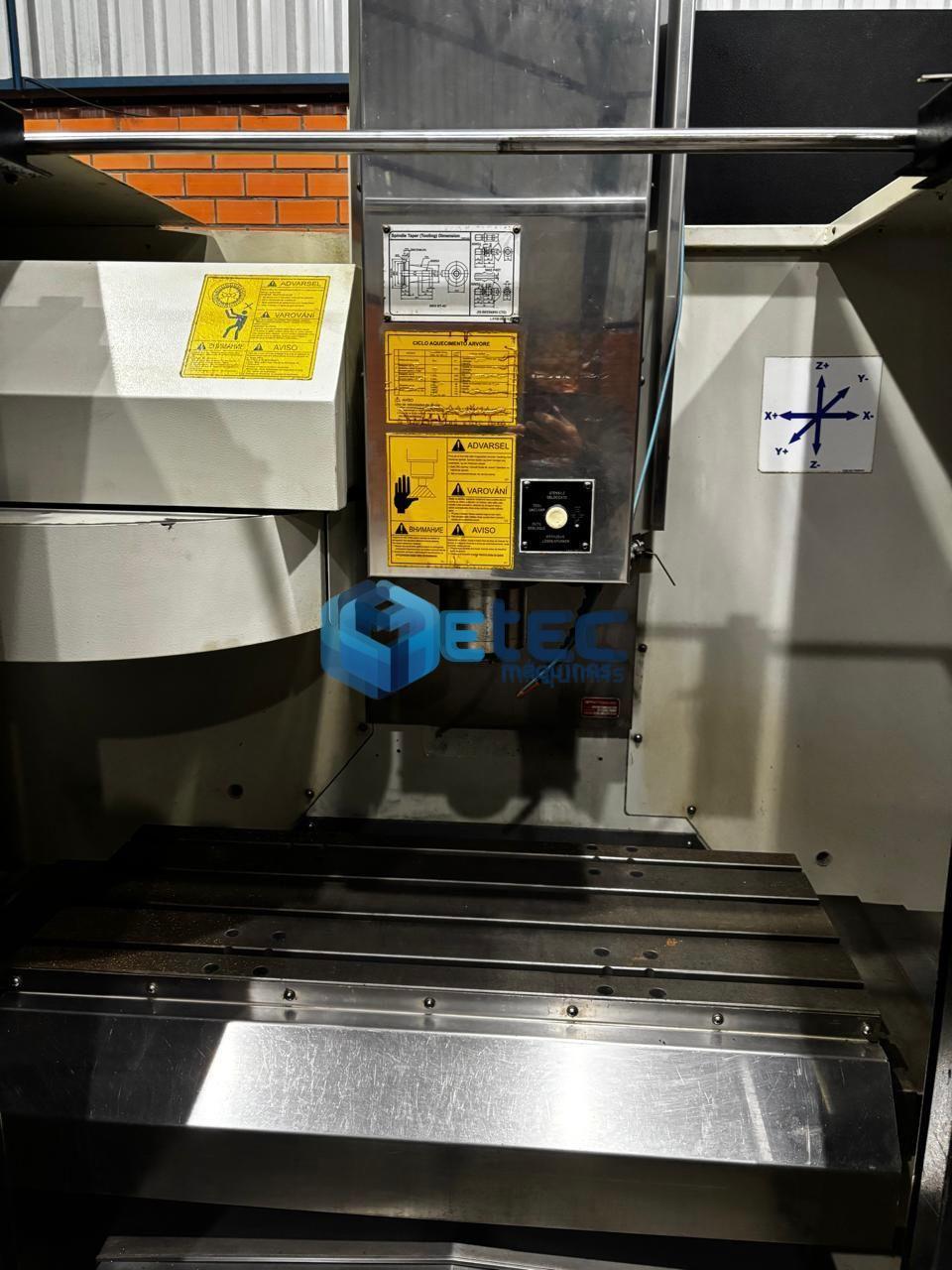 CENTRO DE USINAGEM VERTICAL VEKER MV-760 ECO