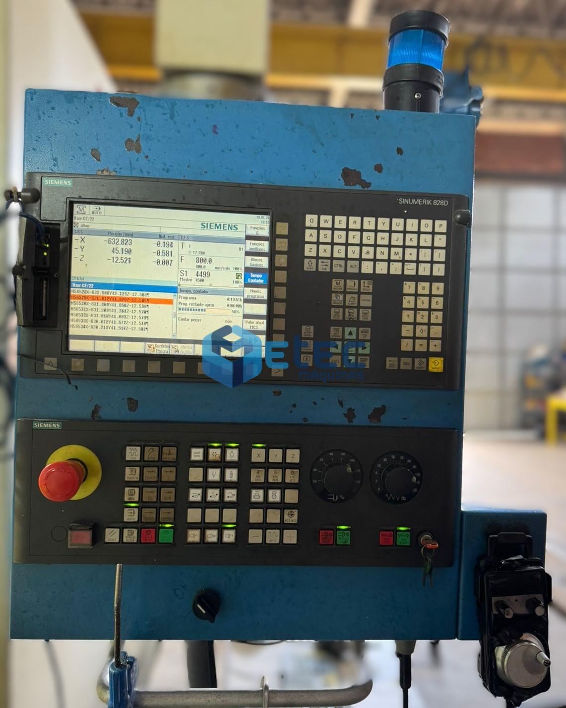 Centro de Usinagem Vertical Veker MVK-1700C