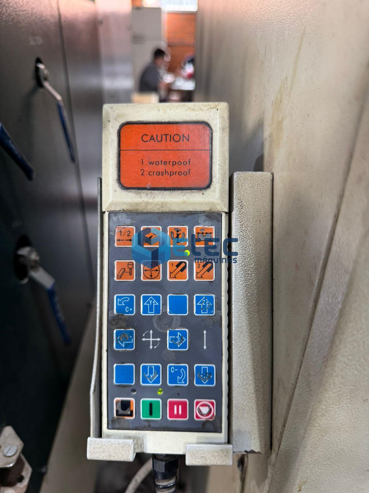 Eletroerosão Penetração Electrocut Novick AF30