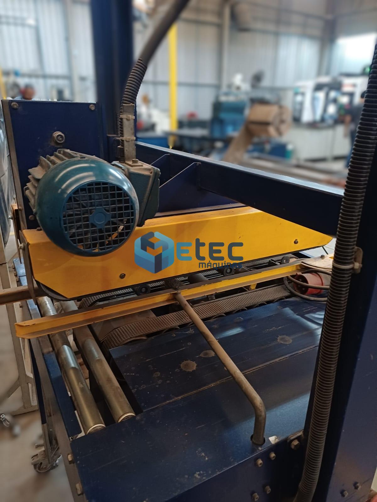 Fechadora de Caixa Semiautomática