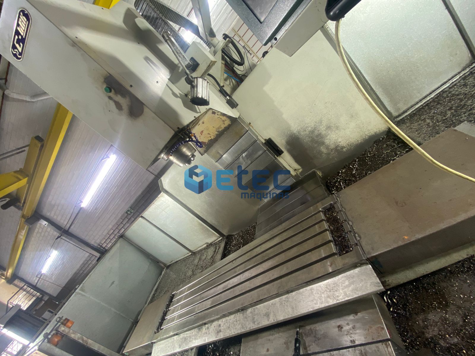 Fresadora CNC C-TEK KM-150D