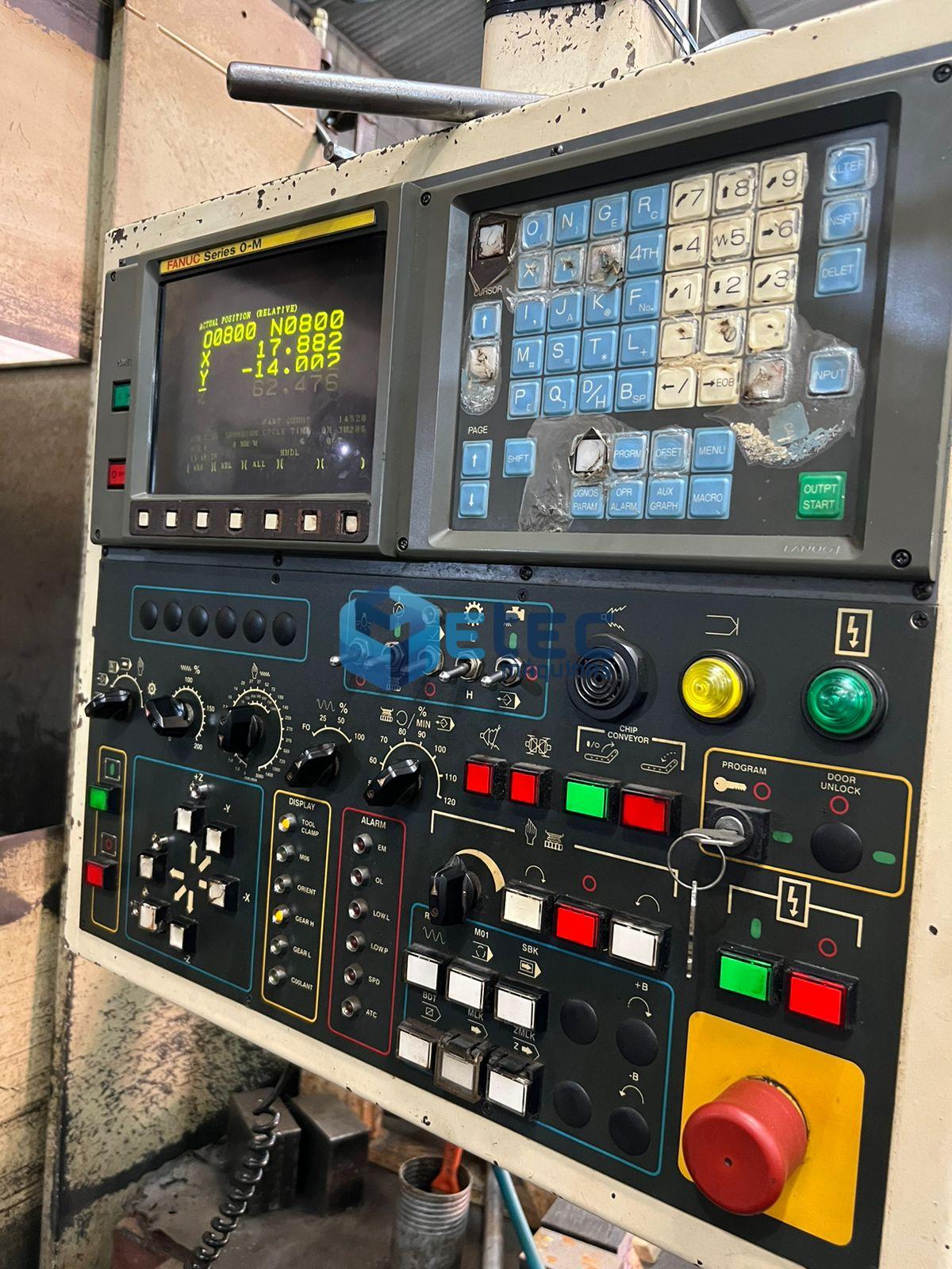 Fresadora CNC YANG