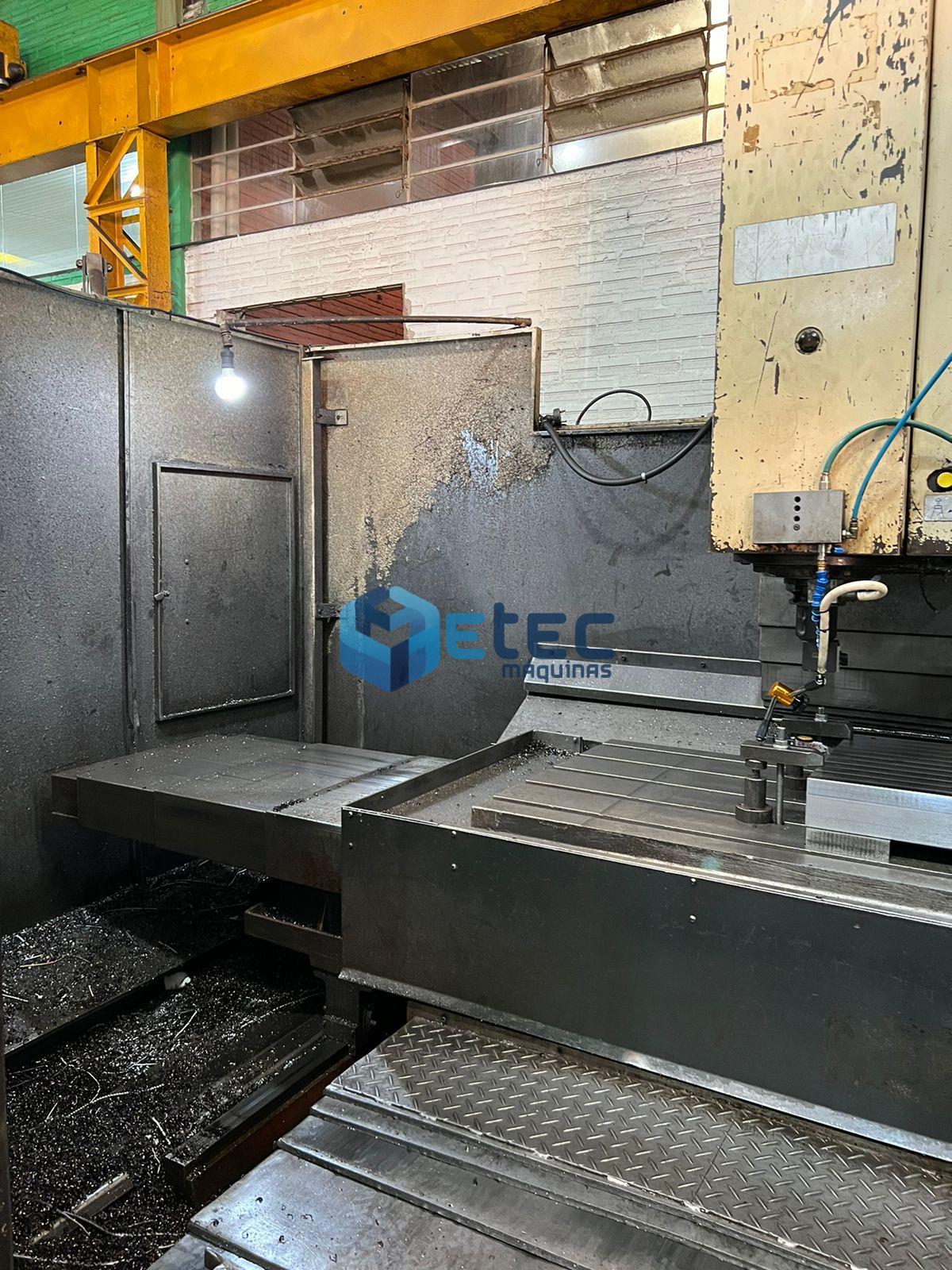 Fresadora CNC YANG