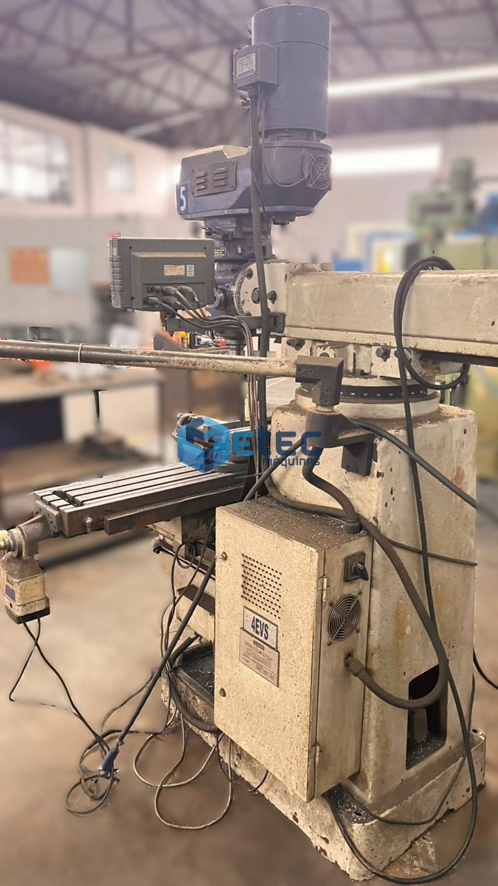 Fresadora Ferramenteira Clever 4EVS