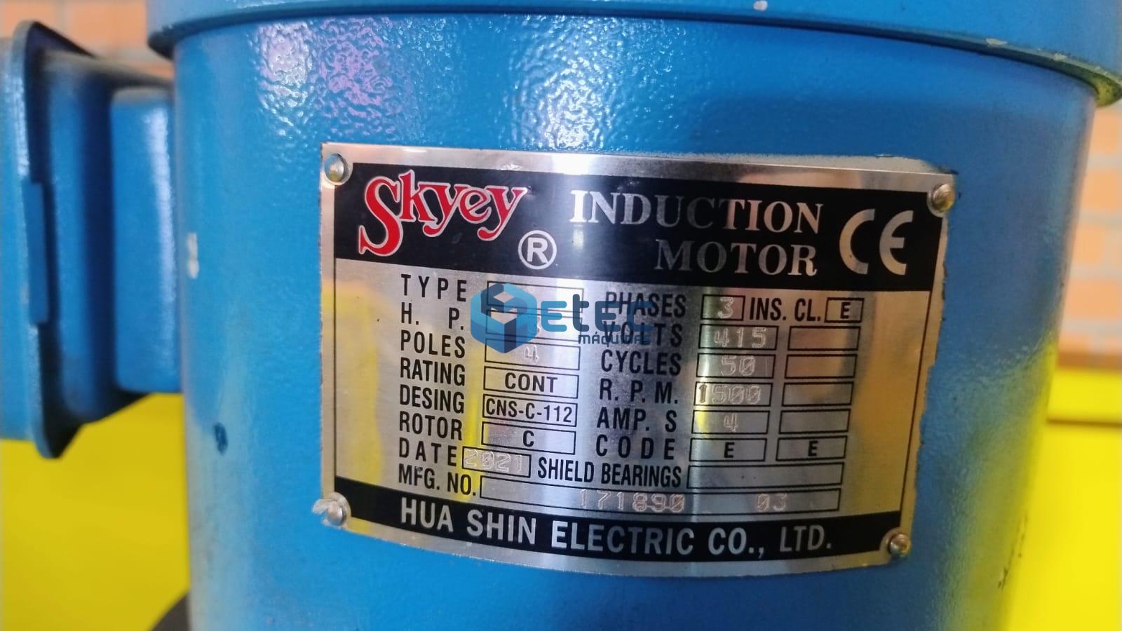 Fresadora Ferramenteira Convencional Menegotto ISO 40 NR12