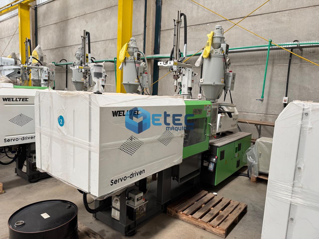 Injetora de Plástico WELLTEC - 90Se II - com Robô