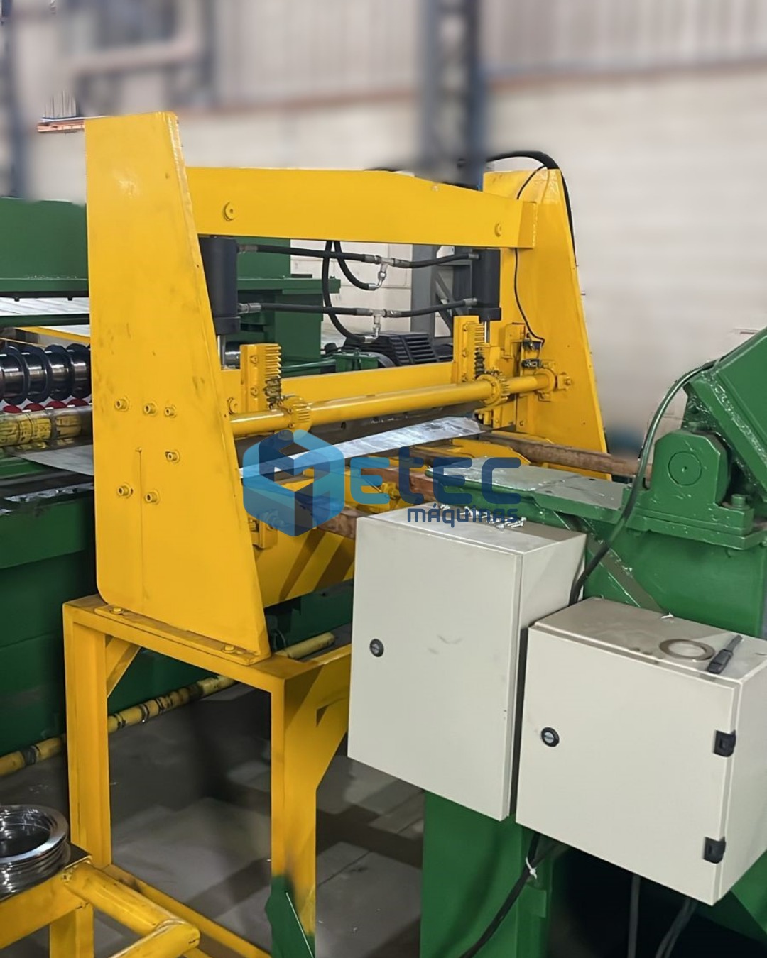 Máquina de Corte Longitudinal de Bobinas Sllitter