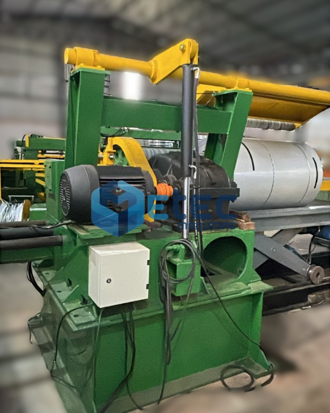 Máquina de Corte Longitudinal de Bobinas Sllitter
