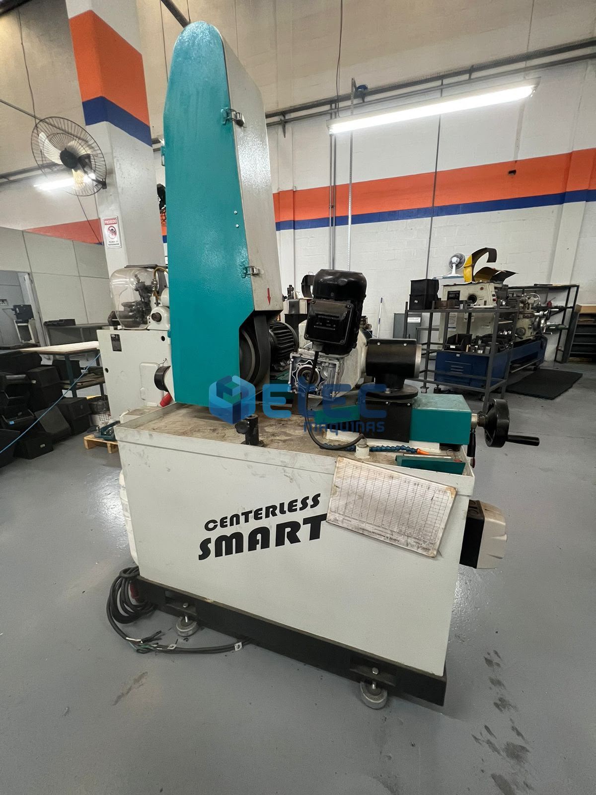 Retifica Centerless Lixadeira Smart SM2200