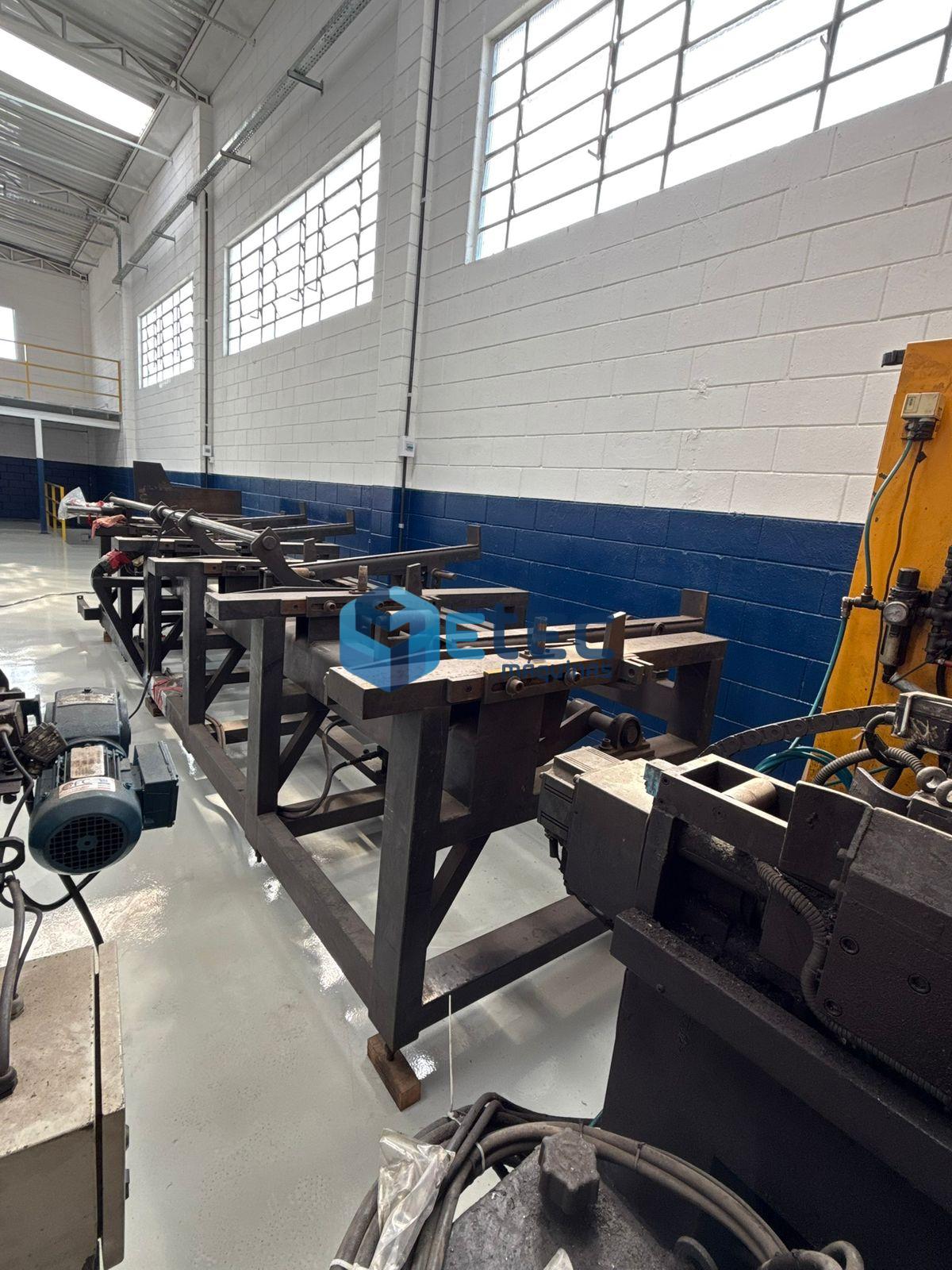 Serra de Disco Automática EVERESING P-150B