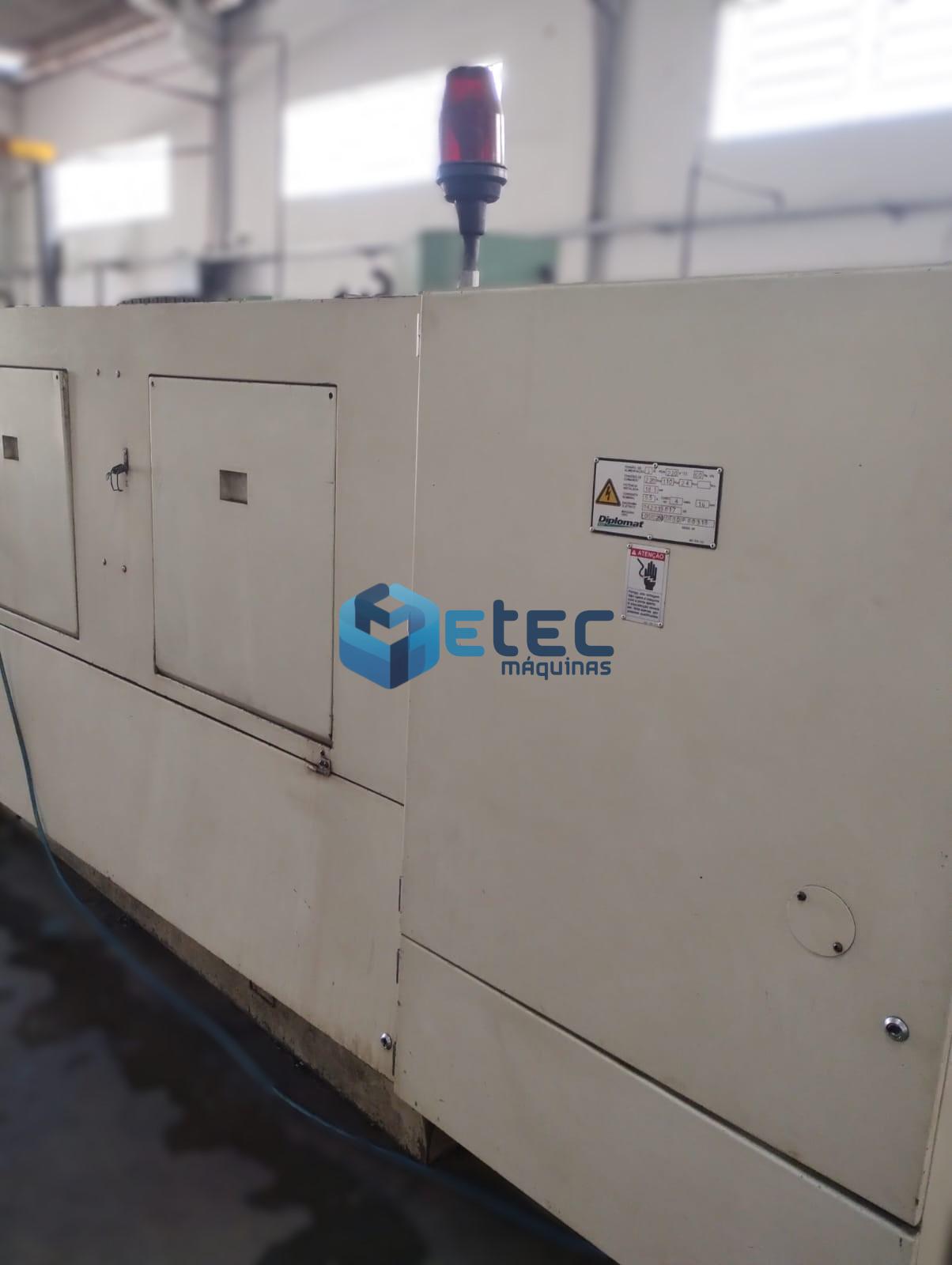 Torno CNC Diplomat logic 250