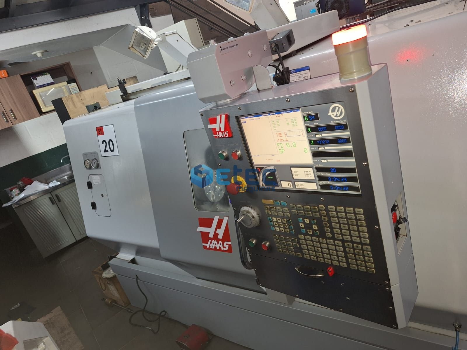 Torno CNC HAAS SL-20T