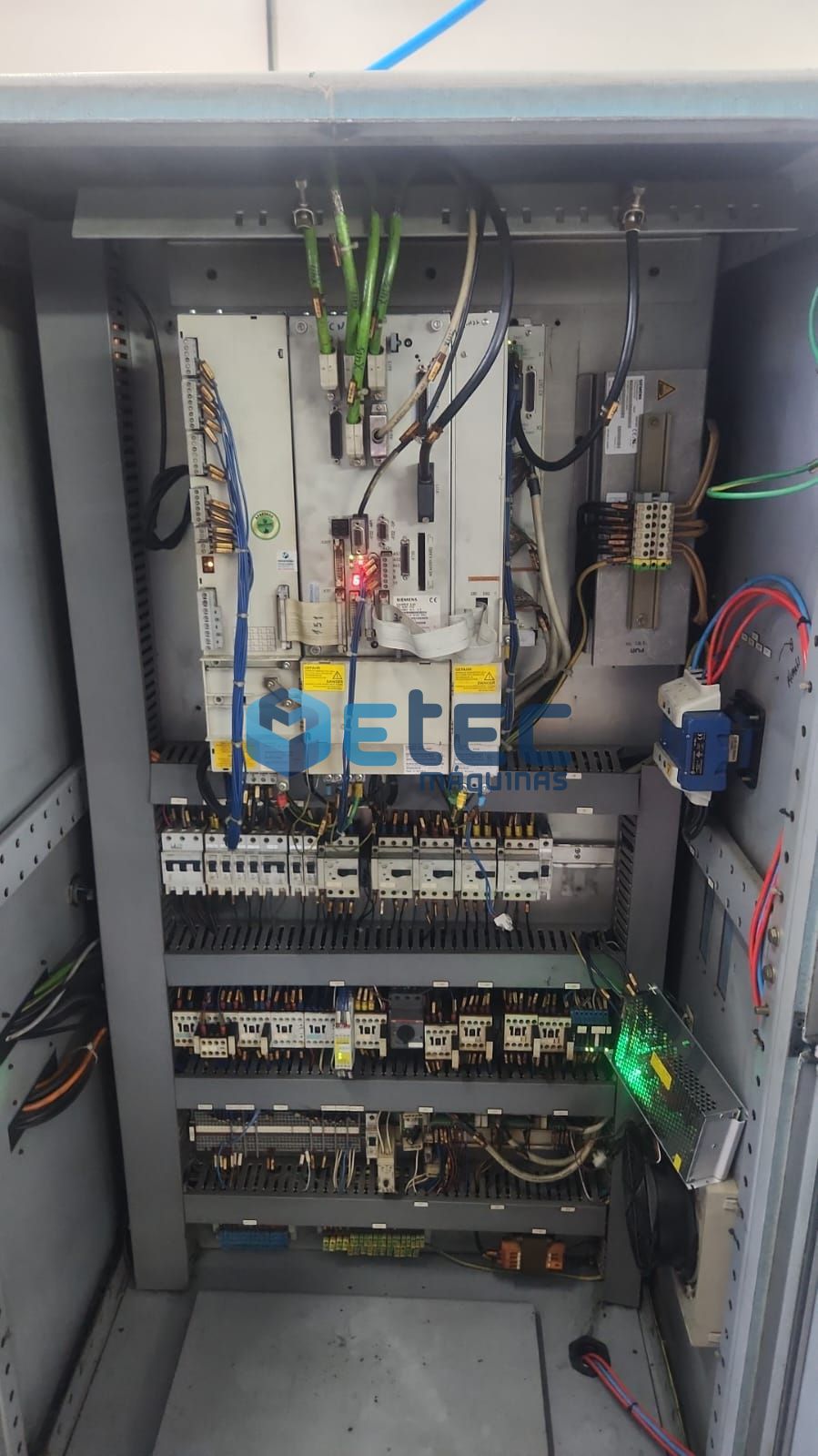 Torno CNC Index MC200