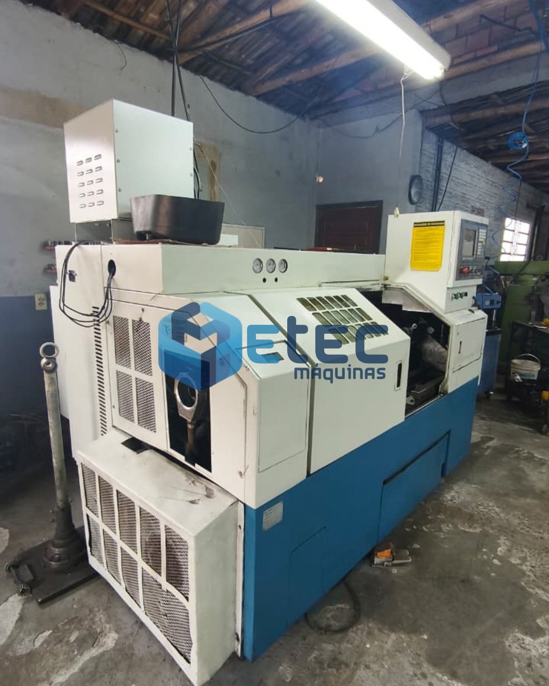 Torno CNC Romi Cosmos 20U