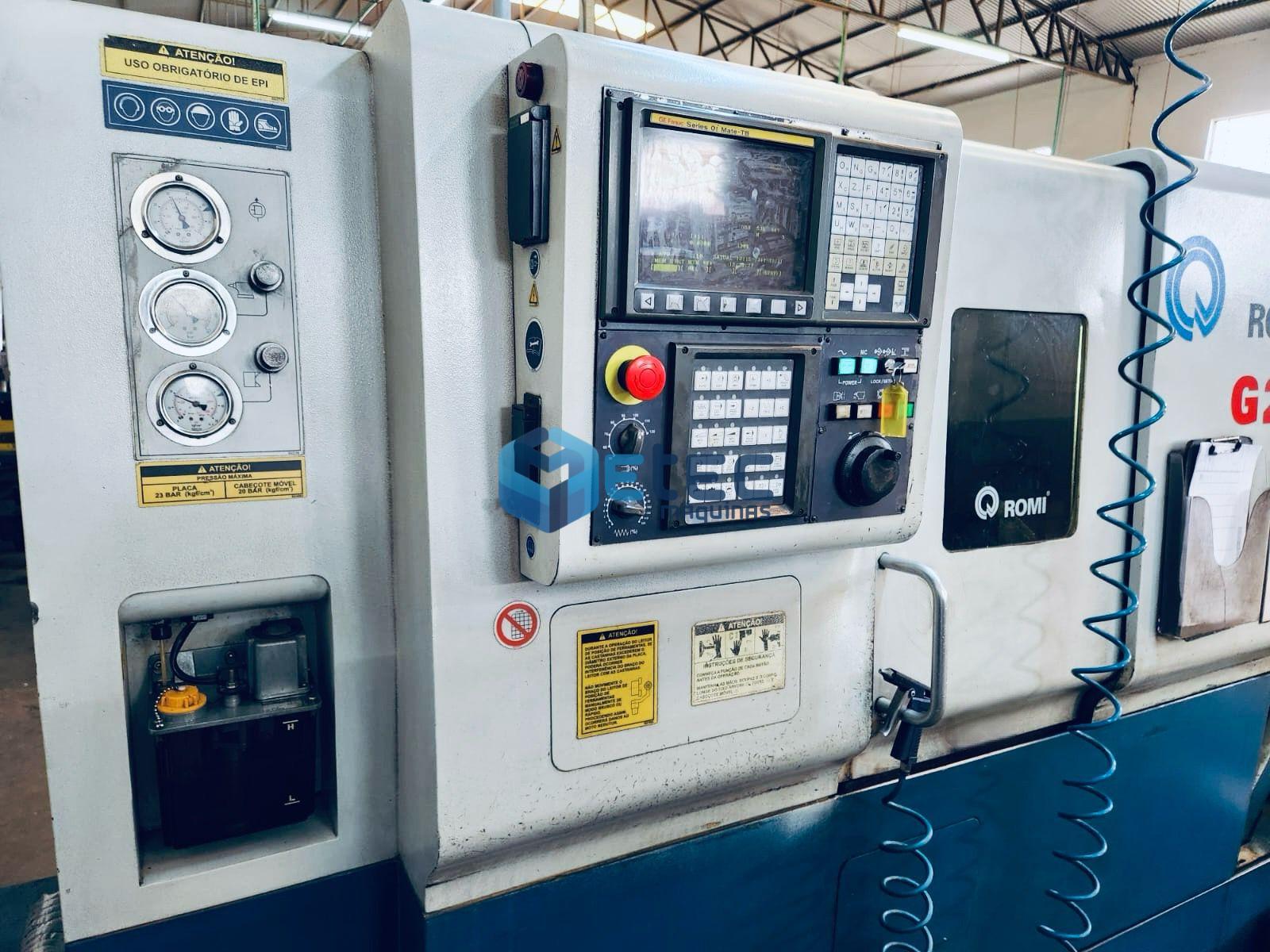 Torno CNC ROMI G 240