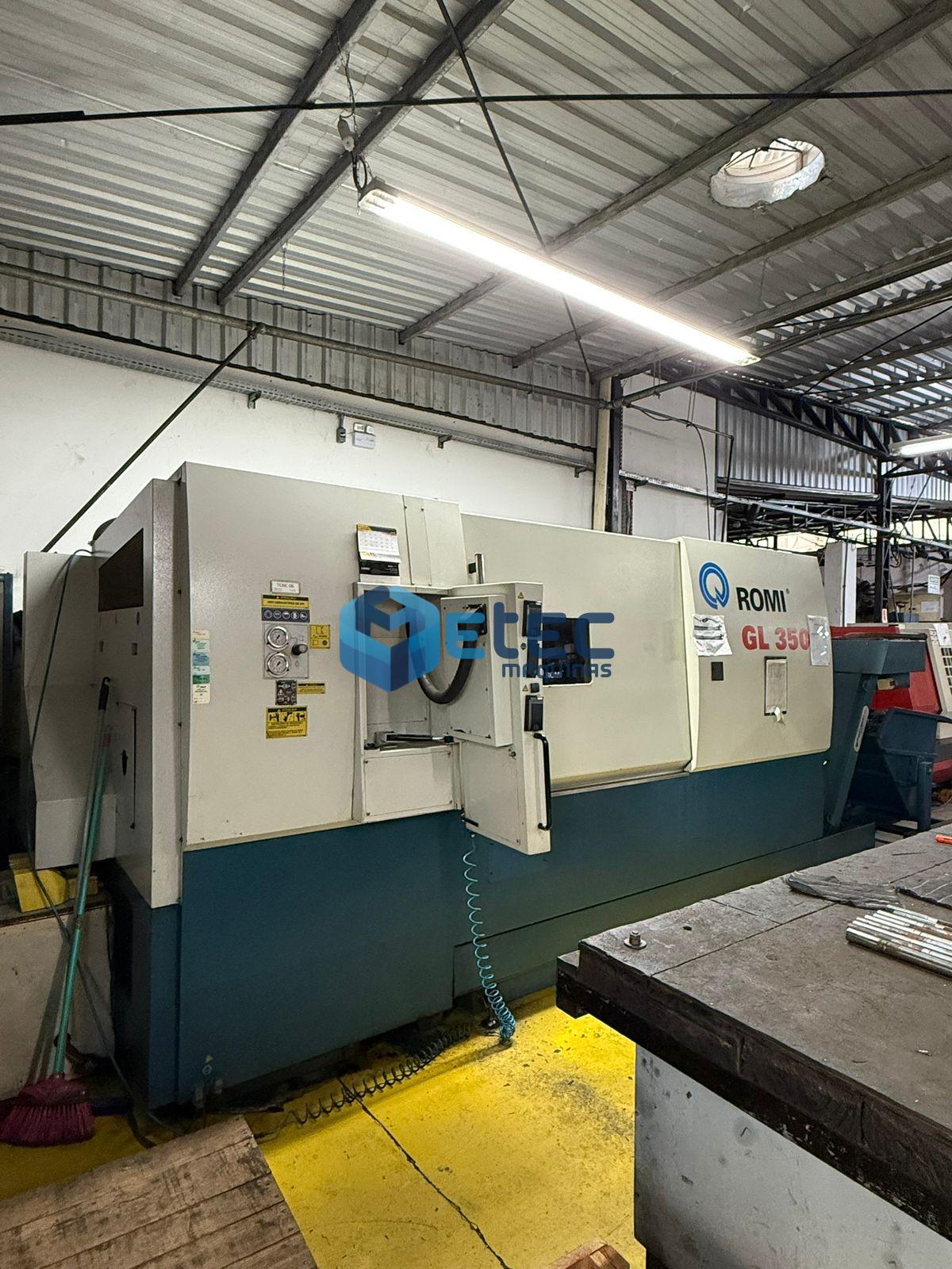 Torno CNC Romi GL350M