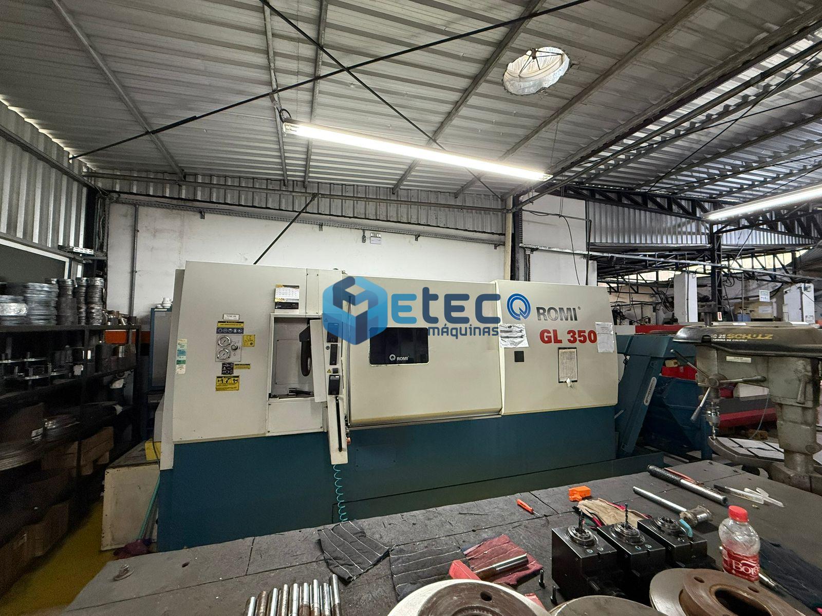 Torno CNC Romi GL350M