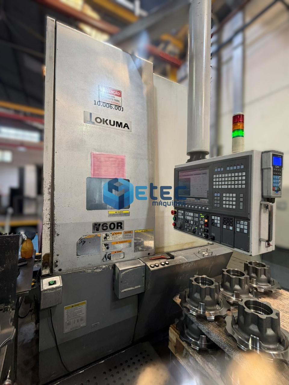 Torno CNC Vertical OKUMA V-60R Com Ferramentas Acionadas