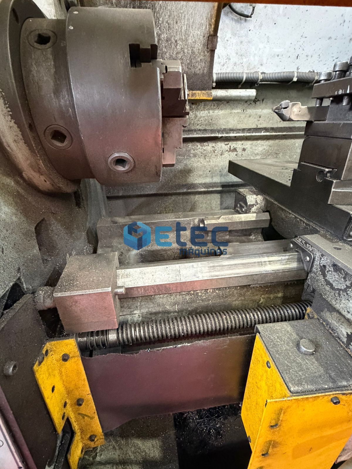 Torno Convencional Veker TVK-1640ECO