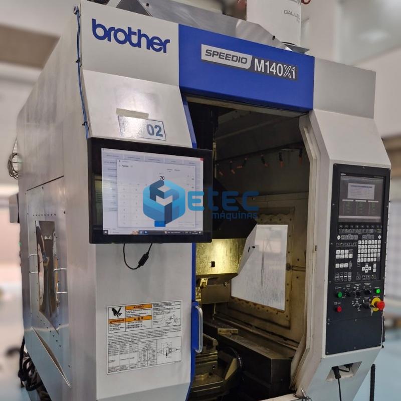 Centro de Usinagem 5 Eixos Brother M140X1