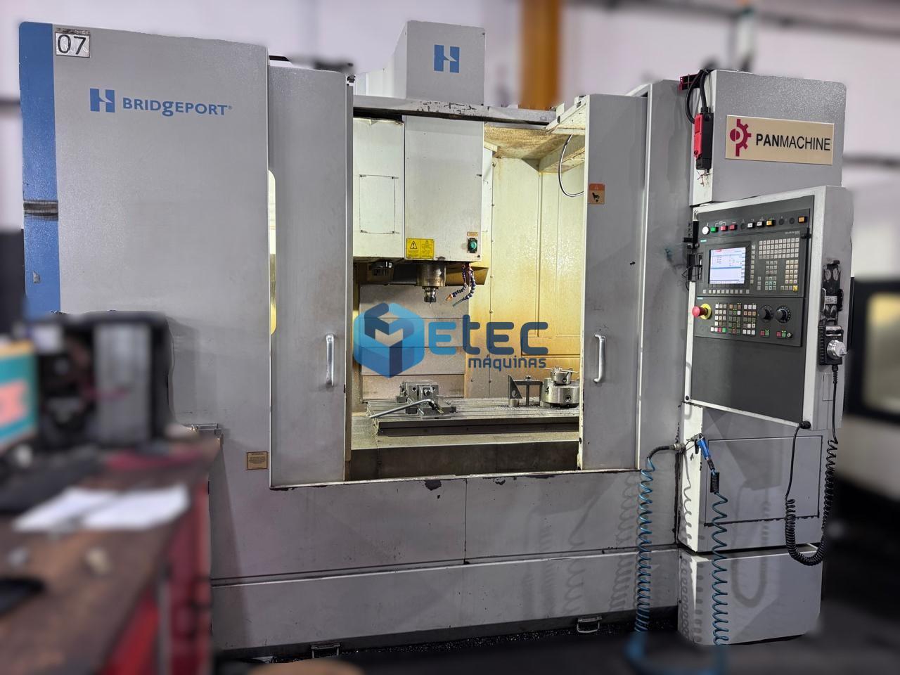 Centro de Usinagem Bridgeport Panmachine GXV-1000