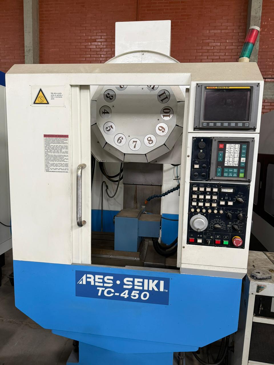 Centro de Usinagem Furação e Rosqueamento Ares Seiki TC-450