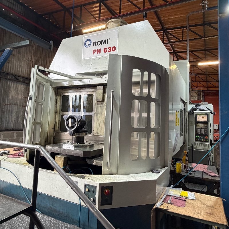 Centro de Usinagem Horizontal Duplo Pallet Romi PH630